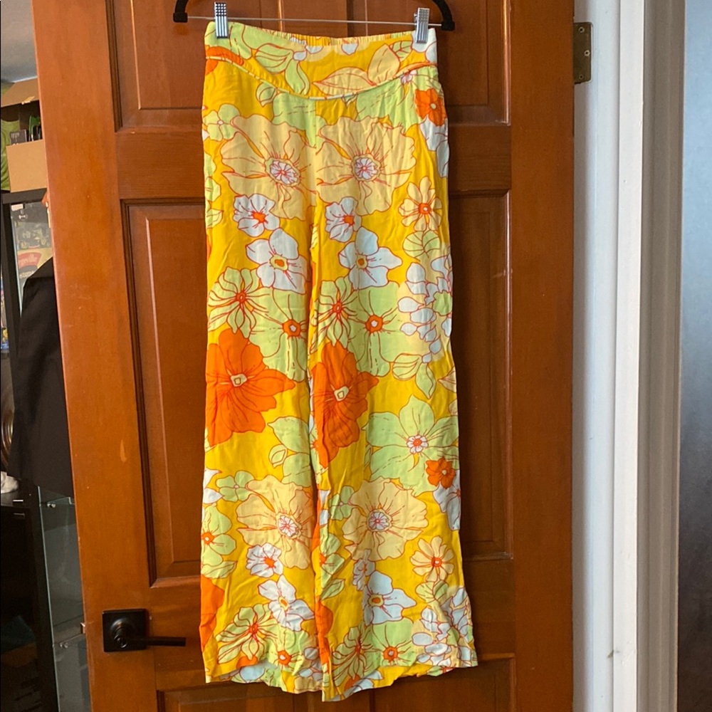 Floral lightweight Wide-Leg Pants